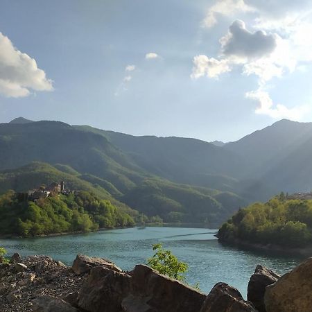 Vagli di Sotto Casa Vacanze Al Colletto - Con Terrazza Panoramica In Centro Storico מראה חיצוני תמונה